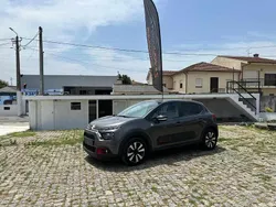 Cinzento Usado 2021 Citroën C3 Citadino | € 14.900 (Preço justo)
