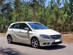 Branco Usado 2015 Mercedes B180 Urban Monovolume | € 14.500 (Bom preço)