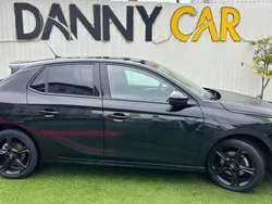 Preto (metalizado) Usado 2023 Opel Corsa GS Line | € 18.990 (Bom preço)