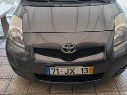 Usado 2010 Toyota Yaris Sedan | € 7.000 (Preço justo)
