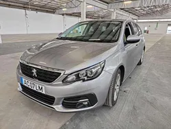 Cinza Usado 2020 Peugeot 308 Style Carrinha | € 14.950 (Preço justo)