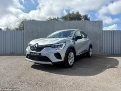 Cinza Usado 2021 Renault Captur Zen SUV | € 17.490 (Preço justo)