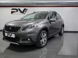 Cinza escuro Usado 2017 Peugeot 2008 Crossway SUV | € 13.990 (Preço justo)