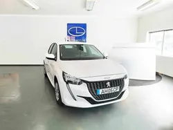 Branco Usado 2021 Peugeot 208 Active Citadino | € 13.950 (Preço justo)