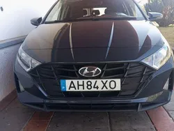 Usado 2021 Hyundai i20 Comfort Sedan | € 14.850