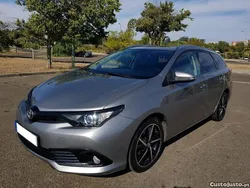 Toyota Auris Touring Sports
