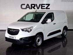 Branco Usado 2020 Opel Combo Enjoy Monovolume | € 14.400 (Preço justo)