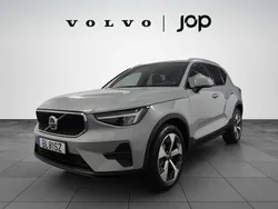Cinzento Usado 2024 Volvo XC40 SUV | € 35.900 (Preço elevado)