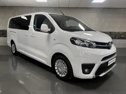 Branco Usado 2019 Toyota Proace Comfort Van | € 33.999
