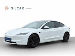 Branco Usado 2024 Tesla Model 3 Sedan | € 32.990 (Preço justo)