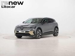 Cinzento Usado 2024 Renault Mégane Iconic Sedan | € 40.650 (Caro)