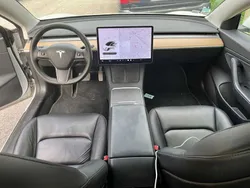 Usado 2020 Tesla Model 3 Long Range Sedan | € 23.000 (Bom preço)