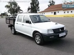 Branco Usado 2007 Mitsubishi L200 Pickup | € 10.250