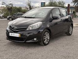 Preto Usado 2014 Toyota Yaris Trend | € 9.500 (Caro)
