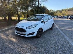 Usado 2015 Ford Fiesta Citadino | € 7.000 (Bom preço)