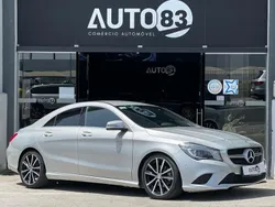 Cinza Usado 2016 Mercedes CLA180 Urban Sedan | € 21.490 (Bom preço)