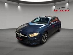 Azul Usado 2020 Mercedes A180 Business Citadino | € 26.490 (Preço justo)