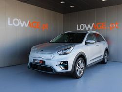 Cinza Usado 2021 Kia e-Niro SUV | € 23.900 (Bom preço)