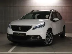 Branco Usado 2018 Peugeot 2008 Allure SUV | € 12.990 (Preço justo)