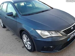 Cinza Usado 2019 Seat Leon ST Style Carrinha | € 12.899 (Bom preço)