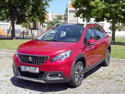 Usado 2017 Peugeot 2008 Allure SUV | € 9.950 (Bom preço)