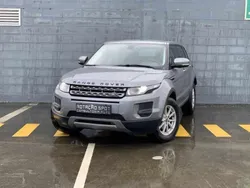 Cinzento Usado 2013 Land Rover Range Rover evoque Pure SUV | € 18.990 (Preço justo)