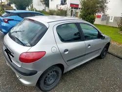 Usado 2000 Peugeot 206 Sedan | € 2.000