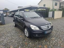 Preto Usado 2006 Mercedes B200 Avantgarde Monovolume | € 4.990 (Super Preço)