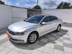 Cinzento Usado 2015 VW Passat Sedan | € 12.490 (Preço justo)