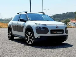 Branco Usado 2015 Citroën C4 Cactus Shine Edition Citadino | € 12.900 (Preço justo)