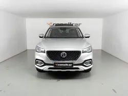 Cinza prata Usado 2023 MG EHS Luxury SUV | € 22.980 (Preço justo)