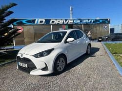 Branco Usado 2021 Toyota Yaris Comfort | € 15.900 (Preço justo)