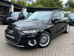 Preto Usado 2022 Audi A3 Advanced Sedan | € 27.500