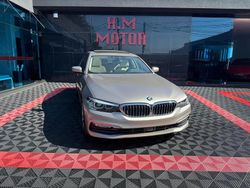 Cinzento Usado 2017 BMW 530e iPerformance Sedan | € 28.900 (Preço elevado)