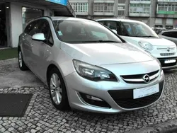 Cinzento Usado 2013 Opel Astra Carrinha | € 8.900 (Preço elevado)