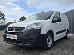 Branco Usado 2017 Peugeot Partner Monovolume | € 8.450 (Bom preço)
