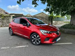 Vermelho Usado 2022 Renault Clio V | € 17.500 (Preço justo)
