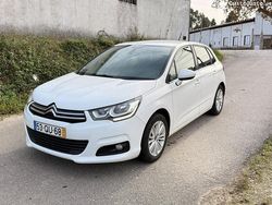 Branco Usado 2016 Citroën C4 Citadino | € 8.900 (Preço justo)