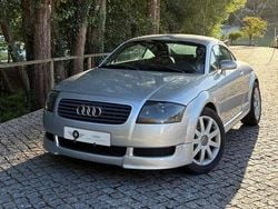Cinzento Usado 1999 Audi Coupé Coupé | € 9.990