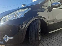 Usado 2014 Peugeot 208 GTi Citadino | € 11.750 (Bom preço)