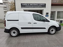 Branco Usado 2018 Citroën Berlingo | € 10.750 (Preço justo)