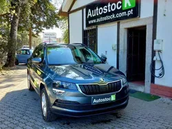 Cinzento Usado 2019 Skoda Karoq Ambition SUV | € 21.800