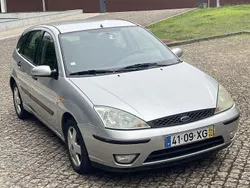 Usado 2004 Ford Focus Sedan | € 2.250 (Preço elevado)