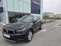 Preto Usado 2022 Volvo XC40 SUV | € 33.500 (Preço elevado)