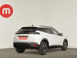 Branco Usado 2024 Peugeot 2008 SUV | € 22.499 (Preço justo)