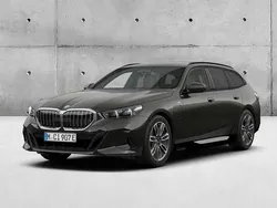 Cinza sophisto metalizada brilhante Usado 2024 BMW 530e Comfort Edition Carrinha | € 81.786