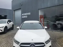Branco Usado 2020 Mercedes A180 Style | € 24.900 (Preço justo)