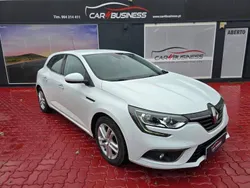 Branco Usado 2019 Renault Mégane IV LIMITED | € 15.990 (Preço justo)