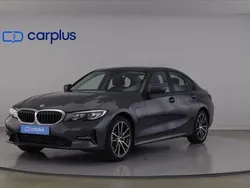 Cinza Usado 2020 BMW 330 Sedan | € 27.500