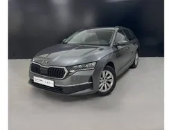 Cinzento Usado 2024 Skoda Octavia Carrinha | € 27.480 (Bom preço)